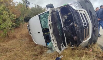 Şarköy Yolunda Minibüs Devrildi: 16 Yaralı