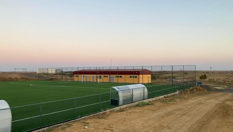 Bir Yıl Önce Biten Saha Eksik Var Diye Açılmıyor