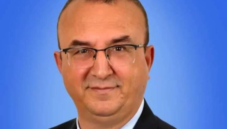 Muhtar Kansere Yenik Düştü