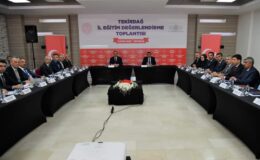 Bakanın Toplantısını Eleştirdi: Toplantı Parti İçi Değerlendirme Haline Geldi