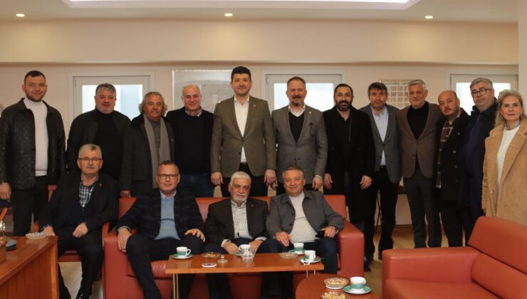 AK Partili Eski Yöneticilerden Gökhan Saygı’ya Tam Destek