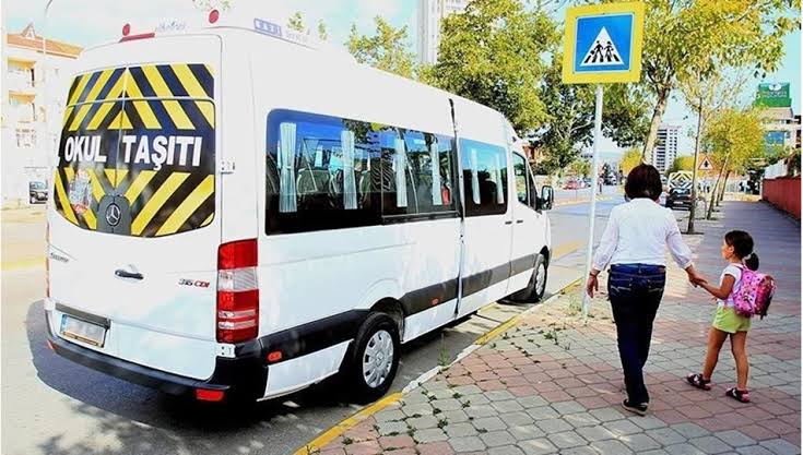 Tekirdağ’da Zamlı Öğrenci Servis Ücretleri Belli Oldu