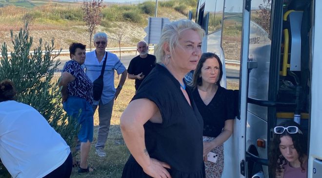 Kliması Bozuk Otobüs Yolculuğu Çileye Dönüştürdü