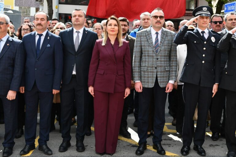 23 NİSAN ULUSAL EGEMENLİK VE ÇOCUK BAYRAMI TÖRENLERLE KUTLANDI