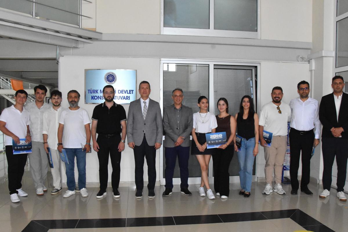 TRAKYA KARİYER FUARI KAPSAMINDA GÖREV ALAN TÜRK MÜZİĞİ DEVLET KONSERVATUVARI AKADEMİK PERSONELİ VE ÖĞRENCİLERİNE TEŞEKKÜR BELGESİ TAKDİMİ