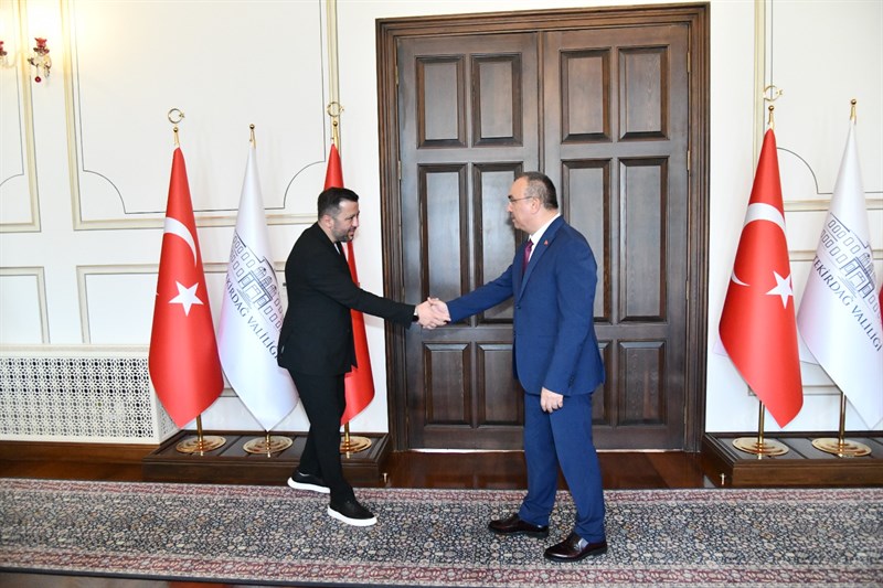 Vali Soytürk 3 Kemaller Halk Dansları Spor Kulübü Üyelerini Kabul Etti