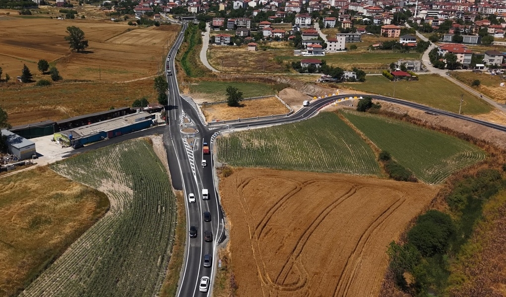 VELİMEŞE'DE ALTERNATİF YOL TRAFİĞE AÇILDI