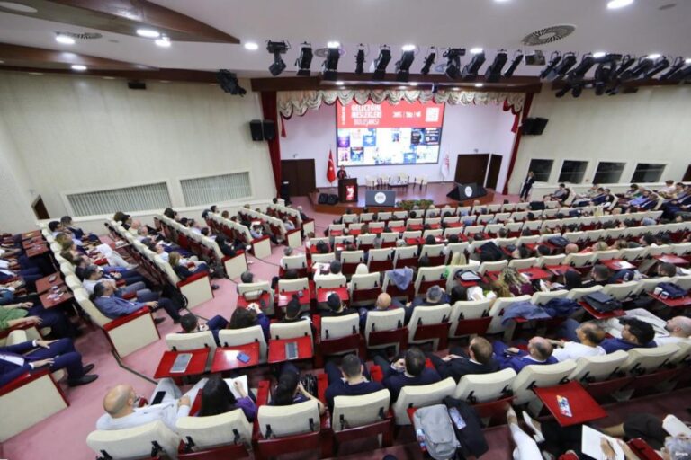 YÖK TARAFINDAN DÜZENLENEN GELECEĞİN MESLEKLERİ BULUŞMASI’NA ÜNİVERSİTEMİZ DE KATILDI