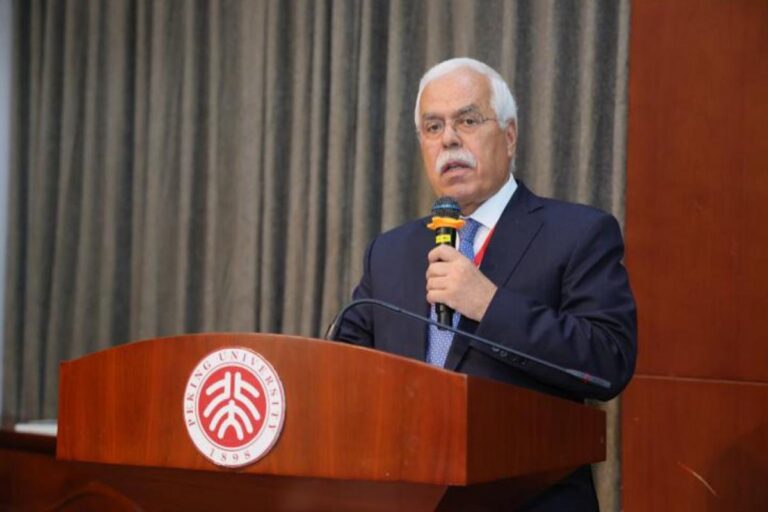 PROF. DR. HALİT EREN’DEN ÇİN’E AKADEMİK ZİYARET