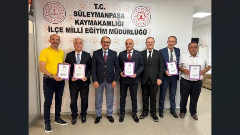 Süleymanpaşa'dan eTwinning'de Büyük Başarı: 5 Okul "2026-2027 eTwinning Okulu" Unvanı Kazandı