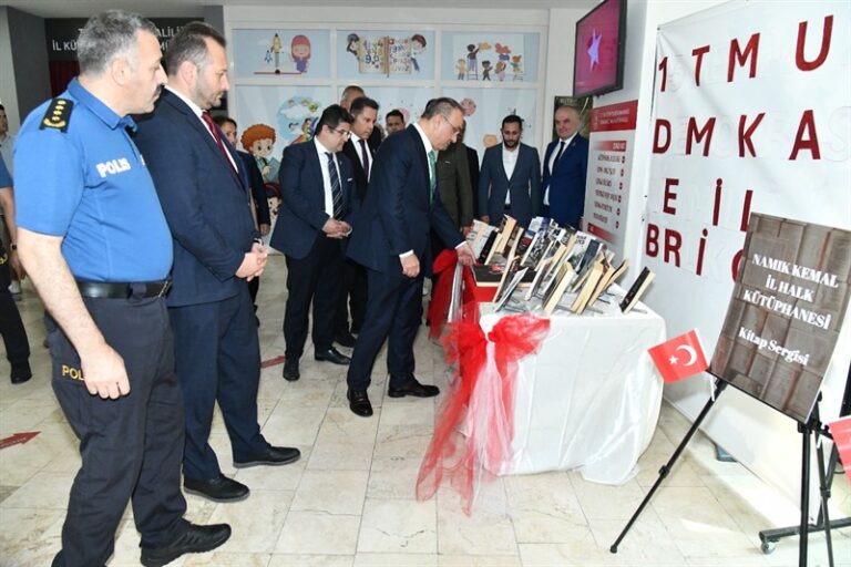 Vali Soytürk 15 Temmuz VR Deneyim Alanı’nın Açılışını Yaptı