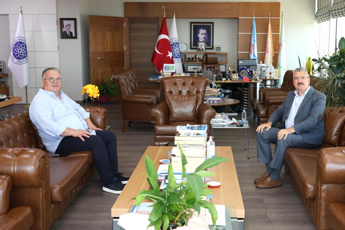 REKTÖRÜMÜZE NEZAKET ZİYARETİ