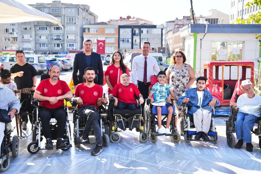 Türkiye Sakatlar Derneği Çorlu Şubesi`nden 30 Ağustos`ta Anlamlı Buluşma