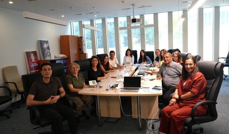 YOKSULLUKLA MÜCADELE İÇİN DOĞUMDAN ÖLÜME SOSYAL BELEDİYECİLİK
