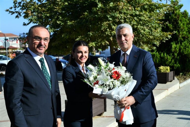 Ticaret Bakanı Bolat Tekirdağ Valiliğini Ziyaret Etti